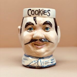 Rare Vintage McCoy Chef Cookie Jar USA 1960's Brand On Back  - Missing Hat Lid